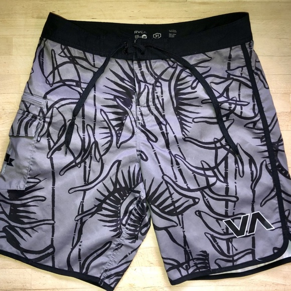 RVCA Boardshorts - Picture 1 of 2